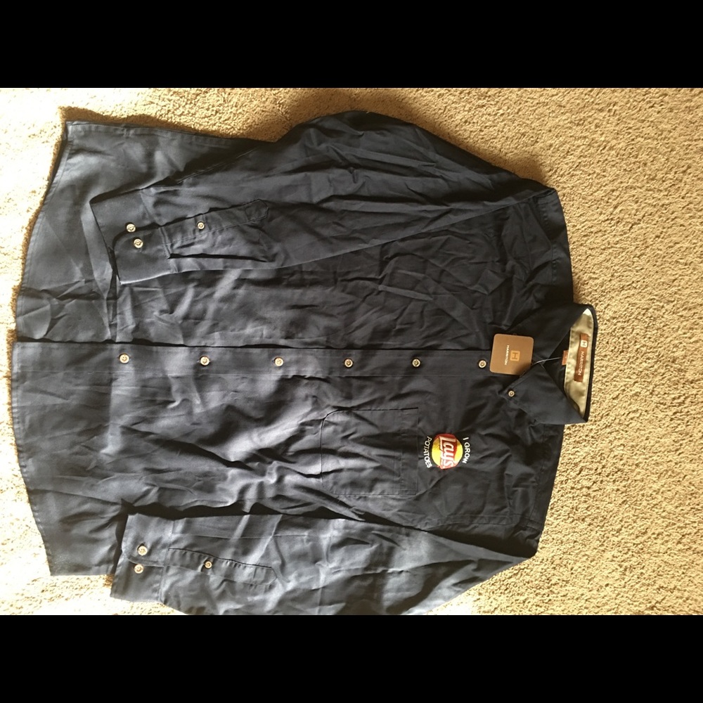 Men’s large shirt 👔